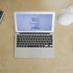 Codex 进了手机端：AI 编程工具开始从“会写”走向“能持续干活”