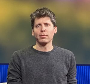 “Chat is dead”：OpenAI 准备彻底改造 ChatGPT，从聊天机器人变成超级应用